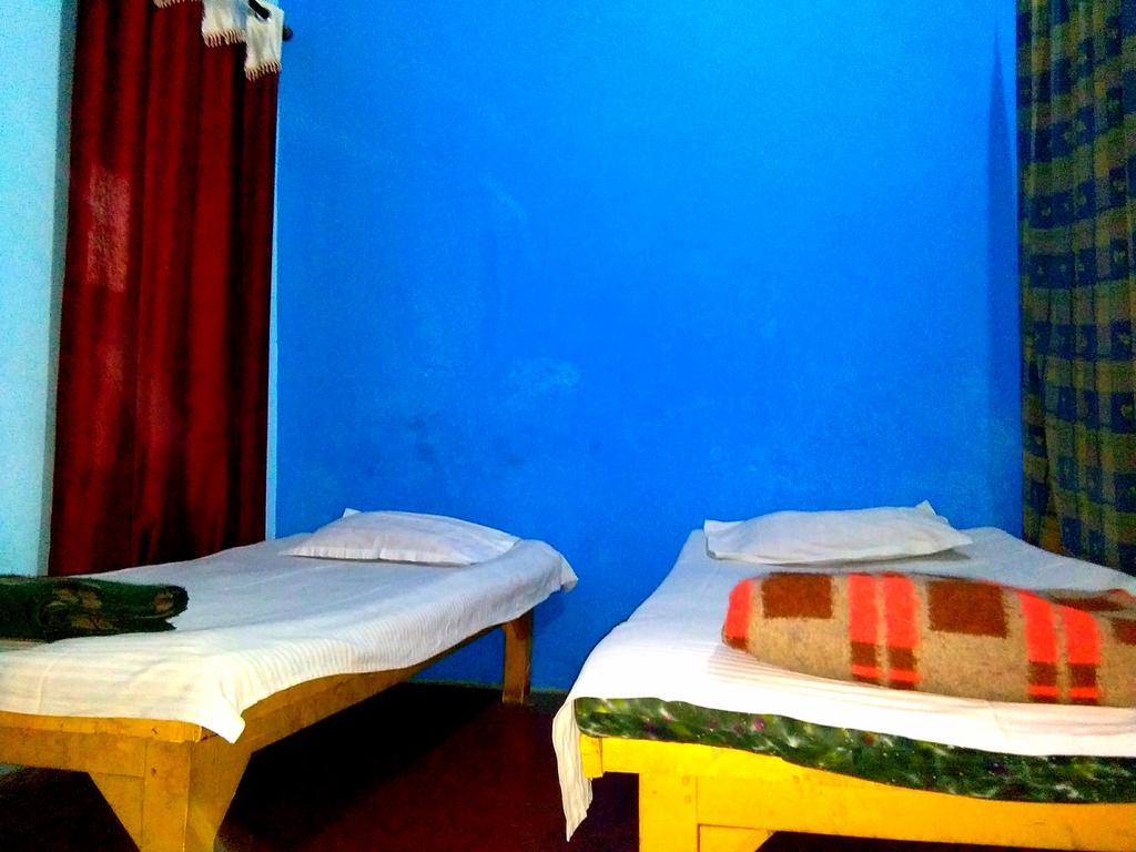 Yogi Lodge Варанасі Екстер'єр фото